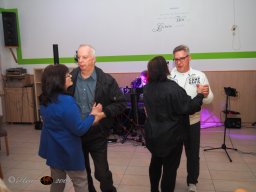 Mit Musik zur Menschlichkeit-VinziRast 8.03.2025